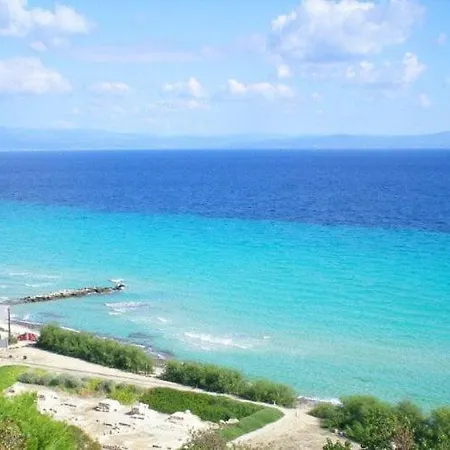 In The Center * Kallithea (Chalkidiki)