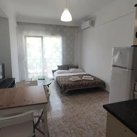 Perfect 5 * Kallithea (Chalkidiki)